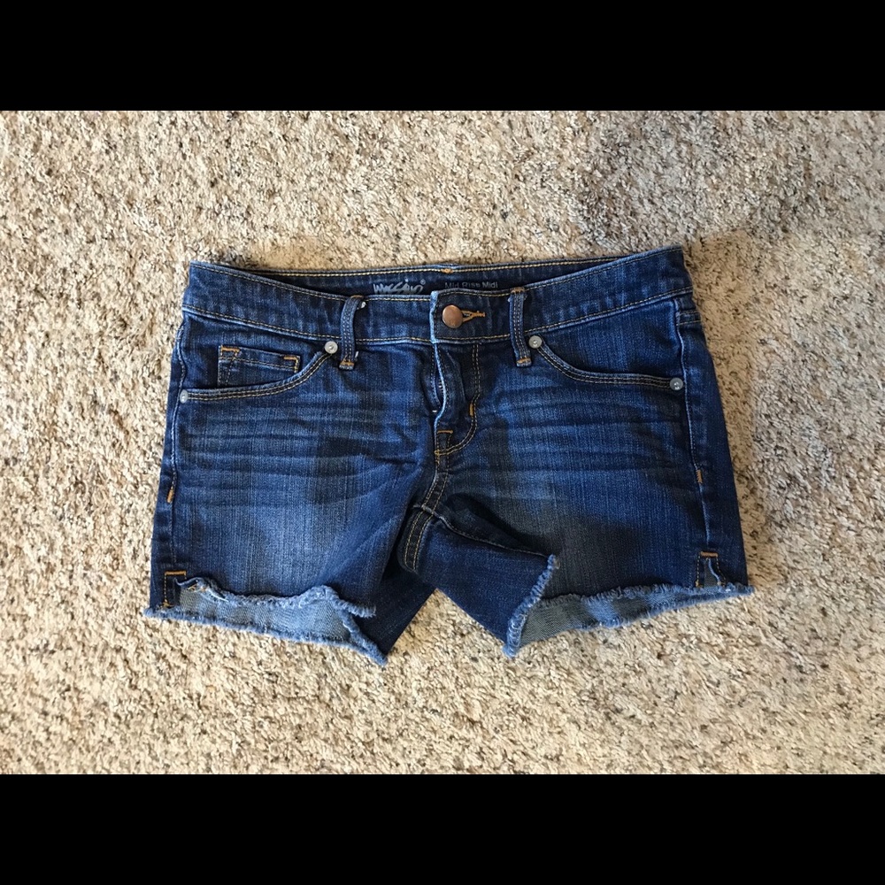 EUC Mossimo Mid Rise Midi Denim Shorts